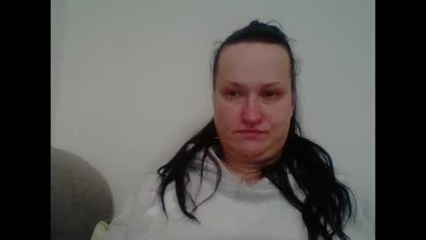 Snapshot of _squirty_pussyyy_ chatting on 12.20.24 Melisa online show from 12.20.24