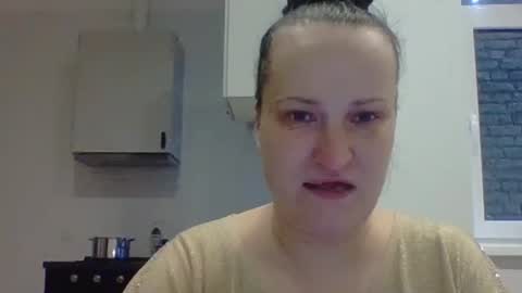 Snapshot of _squirty_pussyyy_ chatting on 01.10.25 Melisa online show from 01.10.25