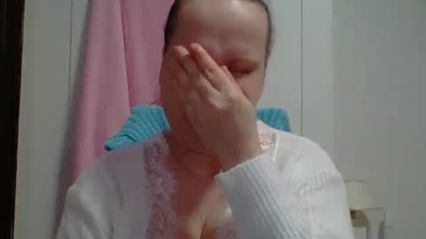 Snapshot of _squirty_pussyyy_ chatting on 02.15.25 Melisa online show from 02.15.25