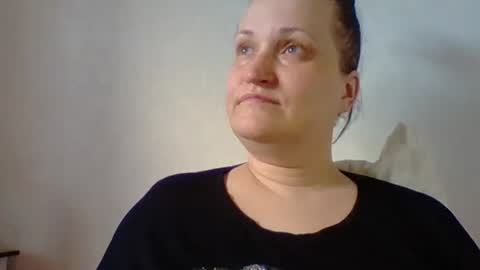 Snapshot of _squirty_pussyyy_ chatting on 02.23.25 Melisa online show from 02.23.25