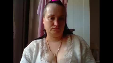 Snapshot of _squirty_pussyyy_ chatting on 02.26.25 Melisa online show from 02.26.25