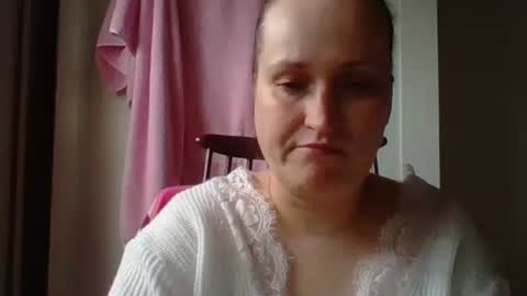 Snapshot of _squirty_pussyyy_ chatting on 03.11.25 Melisa online show from 03.11.25