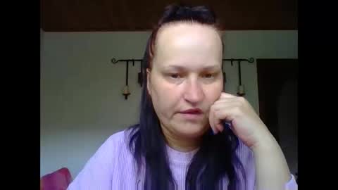 Snapshot of _squirty_pussyyy_ chatting on 09.11.25 Melisa online show from 09.11.25
