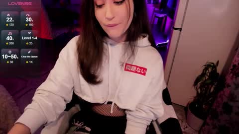 _sserendipityy_ online show from 10.15.25