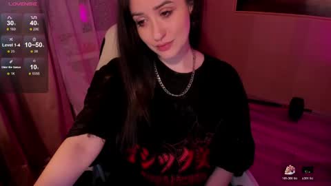 Snapshot of _sserendipityy_ chatting on 03.06.26 _sserendipityy_ online show from 03.06.26