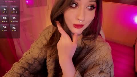 Snapshot of _sserendipityy_ chatting on 04.08.26 _sserendipityy_ online show from 04.08.26