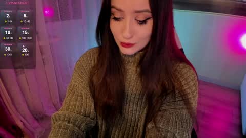 Snapshot of _sserendipityy_ chatting on 04.11.26 _sserendipityy_ online show from 04.11.26