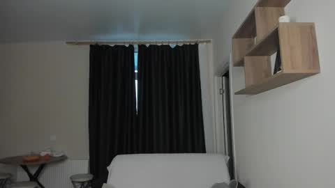 Snapshot of _stager_ chatting on 09.26.25 MARKPVT IS OPEN online show from 09.26.25