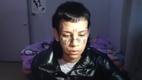 Snapshot of _stargold chatting on 12.16.24 A P O L O N I A online show from 12.16.24