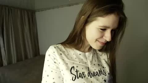 Snapshot of _stella_grace_ chatting on 03.29.26 Stella Grace online show from 03.29.26