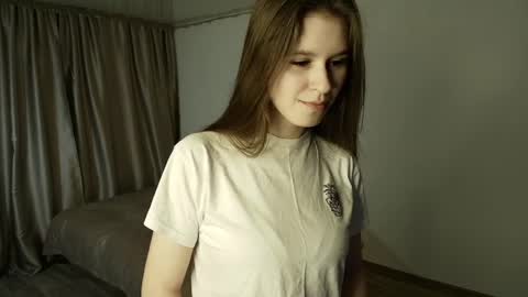 Snapshot of _stella_grace_ chatting on 04.01.26 Stella Grace online show from 04.01.26