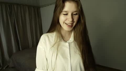 Snapshot of _stella_grace_ chatting on 04.03.26 Stella Grace online show from 04.03.26