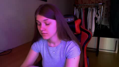 Mari online show from 04.04.26