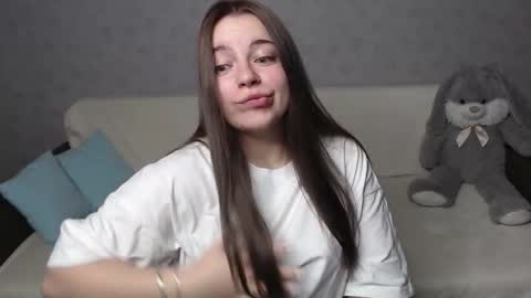 Lana online show from 10.16.25