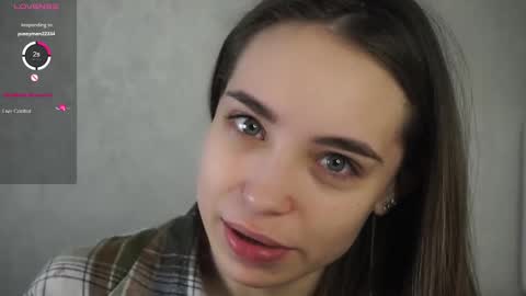 Snapshot of _sweet_temptations_ chatting on 02.21.25 Sofia online show from 02.21.25