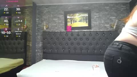 Sweet Briana online show from 11.24.25