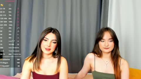 Snapshot of _teona_ann_for_you_ chatting on 01.13.25 Teona and Annred hair online show from 01.13.25