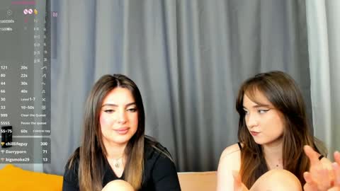Snapshot of _teona_ann_for_you_ chatting on 01.20.25 Teona and Annred hair online show from 01.20.25