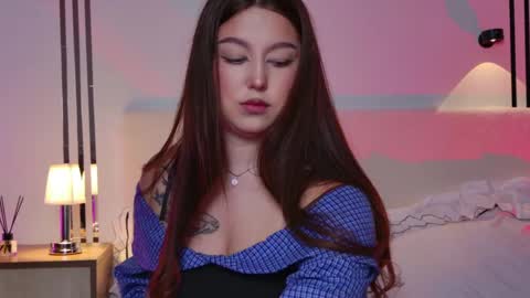 _tessa_may_ online show from 12.01.25