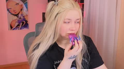 MIRA online show from 04.08.26