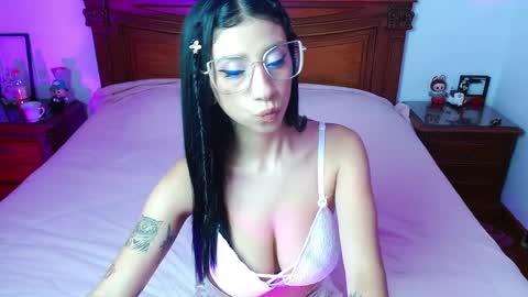 _the_dark_side_of_the_moon_ online show from 04.02.26