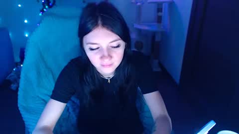Snapshot of _thesamedaniellatrue_ chatting on 12.27.24 _thesamedaniellatrue_ online show from 12.27.24