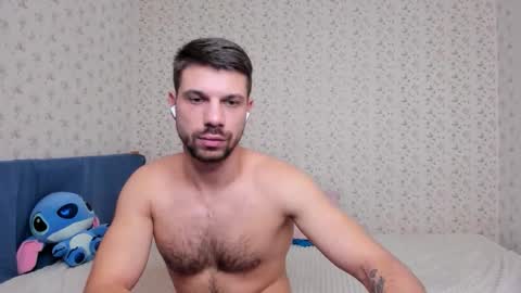 Snapshot of _tonywolf chatting on 12.17.25 Tony Wolf online show from 12.17.25