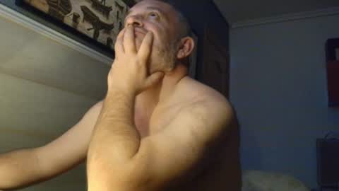    OO               online show from 11.08.25