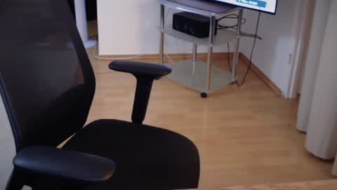 _trythis_ online show from 12.06.24