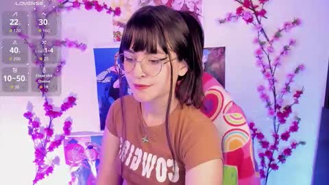 Snapshot of _urcutekitty chatting on 10.03.25 online show from 10.03.25