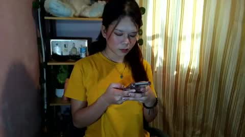 _urpetitegirl online show from 06.12.26