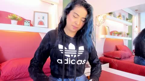 _valeryboobs_ online show from 09.17.25