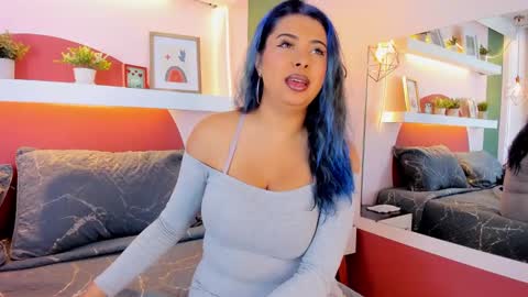 _valeryboobs_ online show from 10.22.25