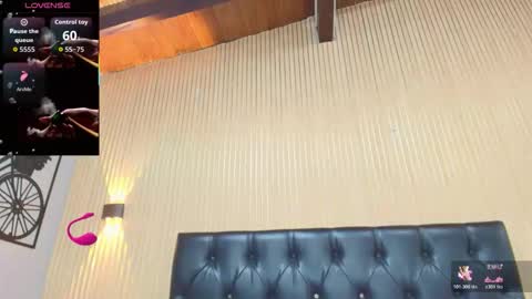 Veronica  online show from 11.25.25