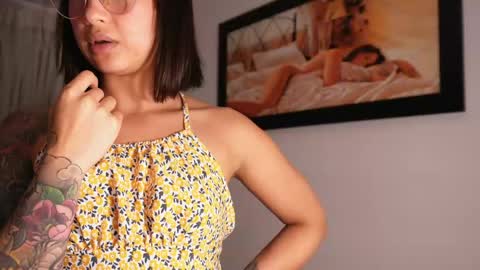 VICTORIA online show from 04.13.26