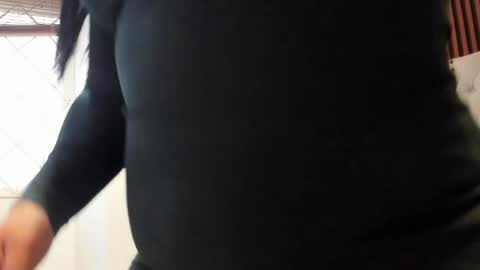 _victorialee online show from 04.17.26