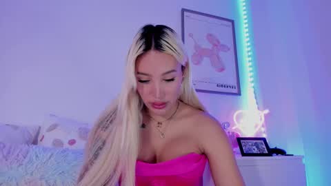   online show from 03.09.25