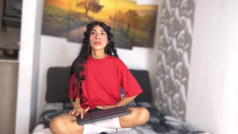 Violeta online show from 01.04.25