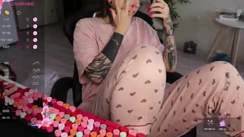 Alis online show from 11.27.25