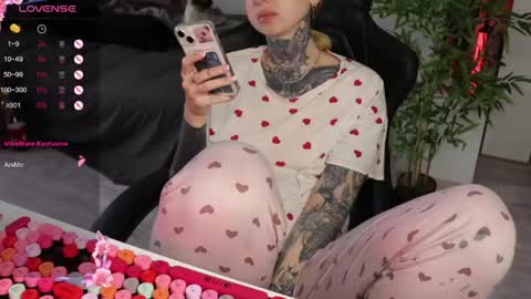 Alis online show from 05.17.26
