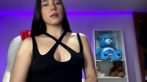 Snapshot of _wdreamgirl chatting on 10.25.25 Fernanda online show from 10.25.25