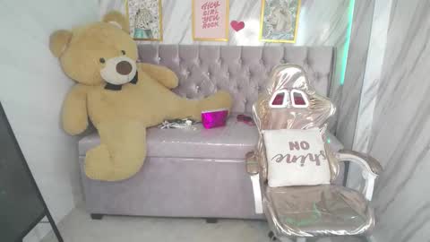  wendy  online show from 03.05.25