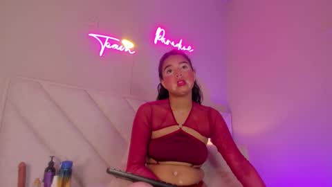 Snapshot of _wendy_x chatting on 11.03.25 _wendy_x online show from 11.03.25