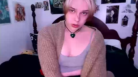 Snapshot of _xxalexx chatting on 10.12.25 _xxalexx online show from 10.12.25