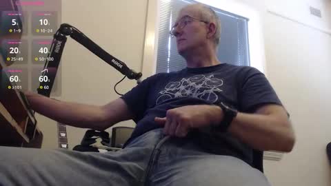 _xxrockstarloverxx_ online show from 10.17.25