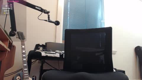 _xxrockstarloverxx_ online show from 11.08.25