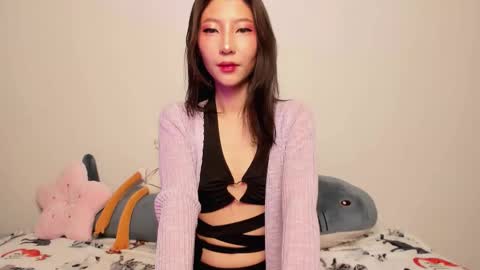 Mia online show from 02.26.26