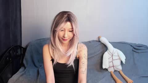 Mia online show from 07.17.26