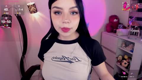 Snapshot of _zathara_ chatting on 02.01.25 _zathara_ online show from 02.01.25