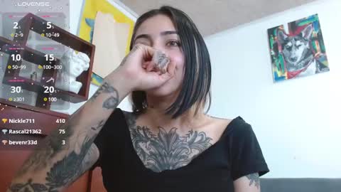 Snapshot of _zoebakers chatting on 12.18.24 Zoe online show from 12.18.24